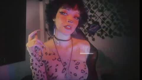 Snapshot of anny_kiitty_ chatting on July 3, 5:14 am Anny online show from July 3, 5:14 am