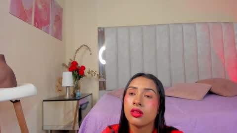 Snapshot of anny_kiut chatting on May 27, 11:51 am ANNY online show from May 27, 11:51 am