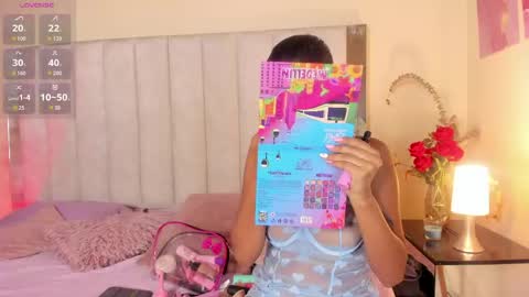 Snapshot of anny_kiut chatting on June 6, 12:21 pm ANNY online show from June 6, 12:21 pm
