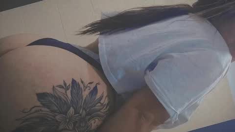 Snapshot of anny_louis chatting on January 28, 12:43 pm ANNY LOUIS online show from January 28, 12:43 pm