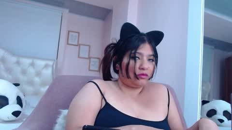 Snapshot of anny_louis chatting on February 11, 7:23 am ANNY LOUIS online show from February 11, 7:23 am