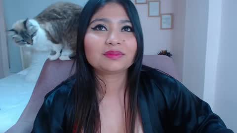 Snapshot of anny_louis chatting on February 22, 5:23 am ANNY LOUIS online show from February 22, 5:23 am