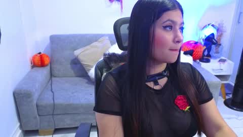 Snapshot of anny_louis chatting on October 22, 8:08 pm ANNY LOUIS online show from October 22, 8:08 pm