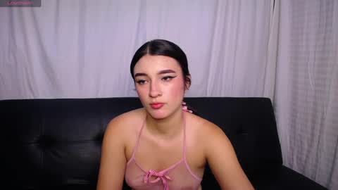 Snapshot of anny_naf chatting on June 18, 3:16 pm Anny online show from June 18, 3:16 pm