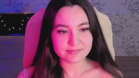 Annie online show from February 28, 11:28 pm