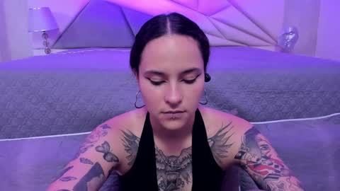 AnnyT online show from January 14, 9:20 pm