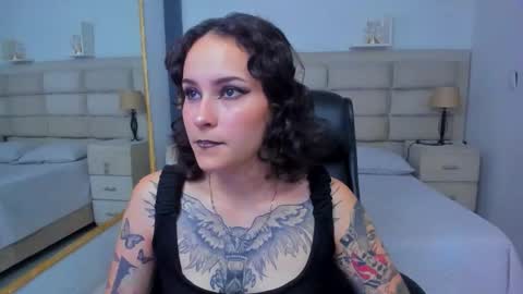 AnnyT online show from October 13, 8:53 pm