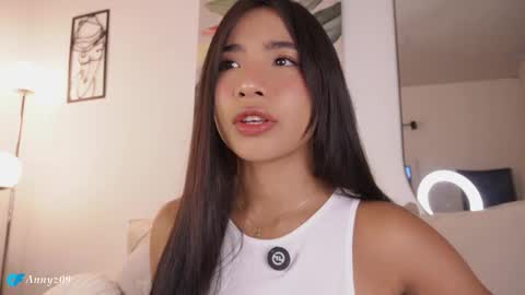 Annyz online show from February 24, 12:14 pm