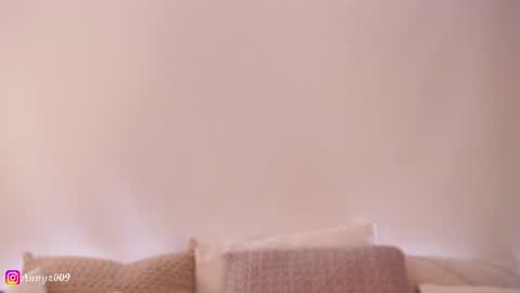 Annyz online show from June 22, 4:04 pm