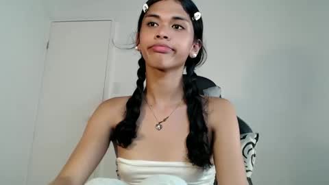 anok_yaii online show from November 13, 5:50 am