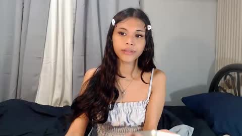 anok_yaii online show from June 3, 6:02 pm