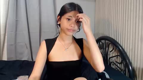 anok_yaii online show from June 10, 6:34 am