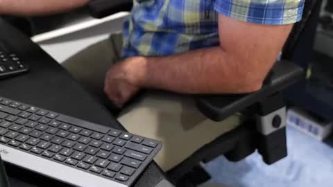 D online show from September 11, 12:49 pm