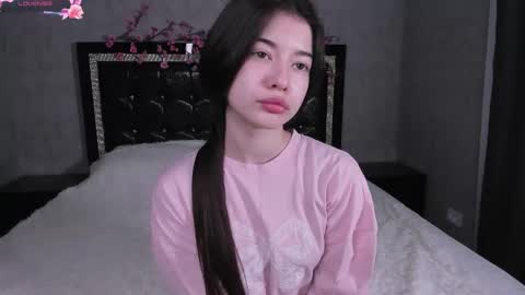 Anora  Emma online show from March 10, 9:53 pm