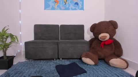 Jordan Mateo online show from December 17, 9:37 am