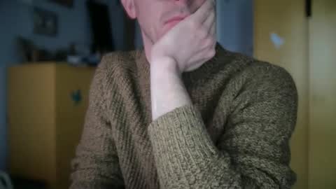 Snapshot of ansal1001 chatting on February 3, 11:15 am ansal1001 online show from February 3, 11:15 am