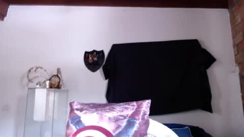 Snapshot of antarahasbun chatting on June 30, 6:42 pm Antara online show from June 30, 6:42 pm