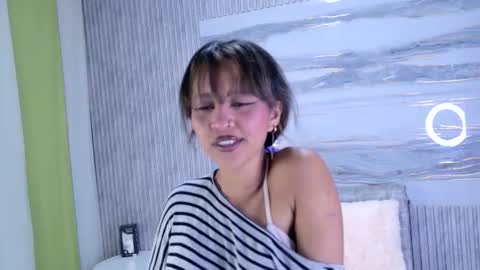 anthonela19_ online show from March 18, 3:53 am