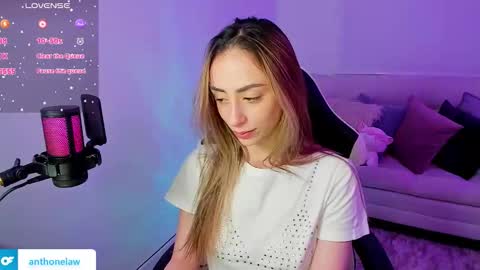 Snapshot of anthonelaa777 chatting on November 21, 12:10 am Anthonela online show from November 21, 12:10 am