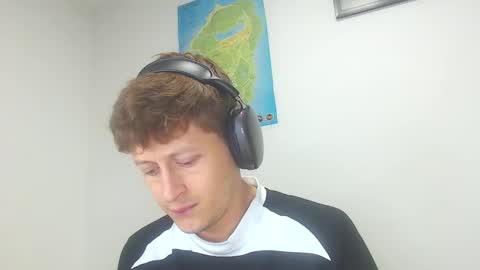 leon online show from March 4, 4:49 am