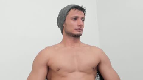 Adonys Creeb online show from October 26, 6:30 am