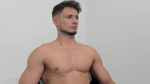 Adonys Creeb online show from November 1, 3:30 am