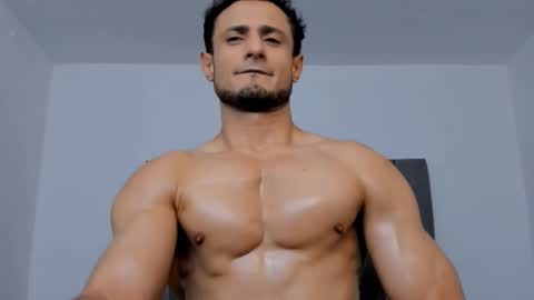 Adonys Creeb online show from December 20, 5:14 am