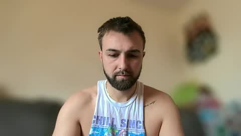 Ant online show from December 20, 6:37 pm