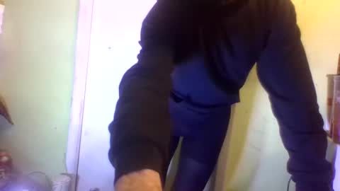Snapshot of anthonysee306 chatting on November 11, 6:13 am anthonysee306 online show from November 11, 6:13 am