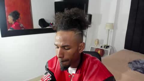 Snapshot of anthoy_wayans chatting on October 25, 12:29 am online show from October 25, 12:29 am