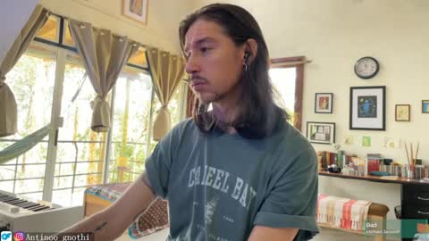 Snapshot of antinoo_gnothi chatting on December 22, 4:38 pm Antinoo Gnothi online show from December 22, 4:38 pm