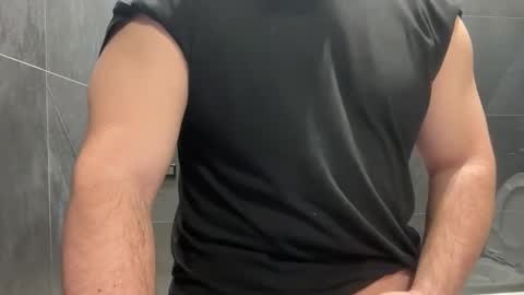 Snapshot of anton_smotri chatting on December 17, 2:01 pm anton_smotri online show from December 17, 2:01 pm