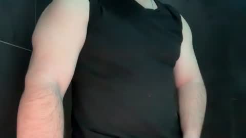 Snapshot of anton_smotri chatting on June 19, 9:13 am anton_smotri online show from June 19, 9:13 am