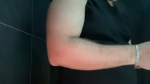 Snapshot of anton_smotri chatting on July 24, 11:41 am anton_smotri online show from July 24, 11:41 am
