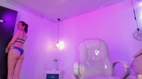 Antonella online show from February 9, 3:12 pm