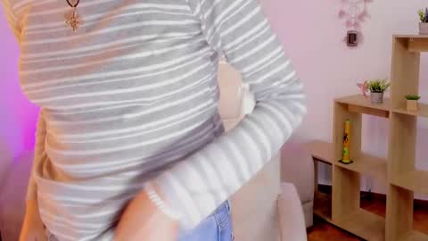 Antonella online show from February 24, 6:26 pm