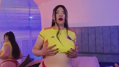 Snapshot of antonella_1998_ chatting on July 7, 1:59 pm Antonella online show from July 7, 1:59 pm