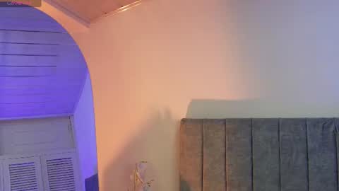 Snapshot of antonella_1998_ chatting on July 13, 1:14 pm Antonella online show from July 13, 1:14 pm