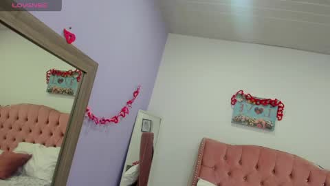 Snapshot of antonella_bratzz4 chatting on April 21, 11:29 pm antonella bratzz online show from April 21, 11:29 pm