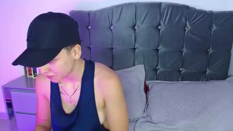 Snapshot of antonella_cruz02 chatting on July 13, 3:31 am anto ford02 online show from July 13, 3:31 am