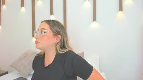 Snapshot of antonella_cutie_ chatting on March 8, 4:28 pm A N T O N E L L A online show from March 8, 4:28 pm