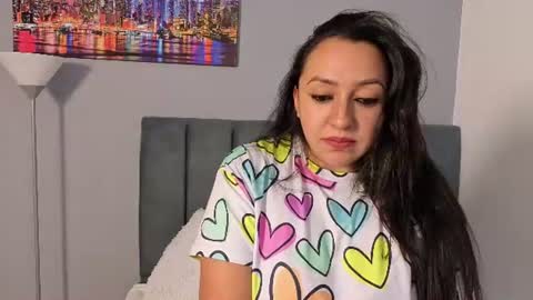 Snapshot of antonella_fabri chatting on June 15, 10:23 pm antonella_fabri online show from June 15, 10:23 pm