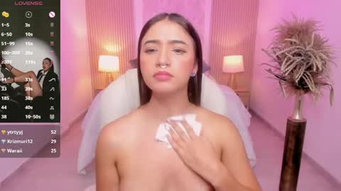  Antonella Grayy  online show from April 29, 5:30 pm