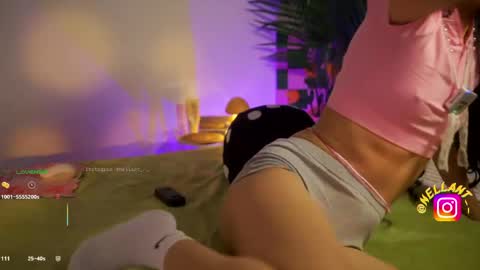 Nell. online show from May 28, 2:20 am