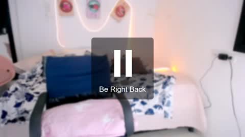 Snapshot of antonella_mcry chatting on May 20, 10:32 am antonella online show from May 20, 10:32 am