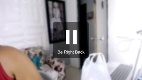 Snapshot of antonella_mcry chatting on June 4, 10:49 pm antonella online show from June 4, 10:49 pm