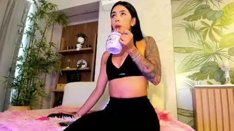 Antonella Rossi online show from April 30, 8:04 pm