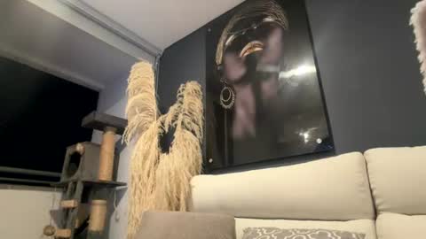 Snapshot of antonella_silva chatting on July 20, 12:03 am Anto online show from July 20, 12:03 am