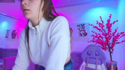 Antonella  online show from April 26, 3:48 am