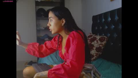 AntonellaAndNoah online show from January 6, 9:22 pm